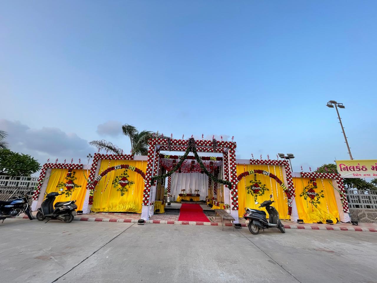 Wedding stage decoration